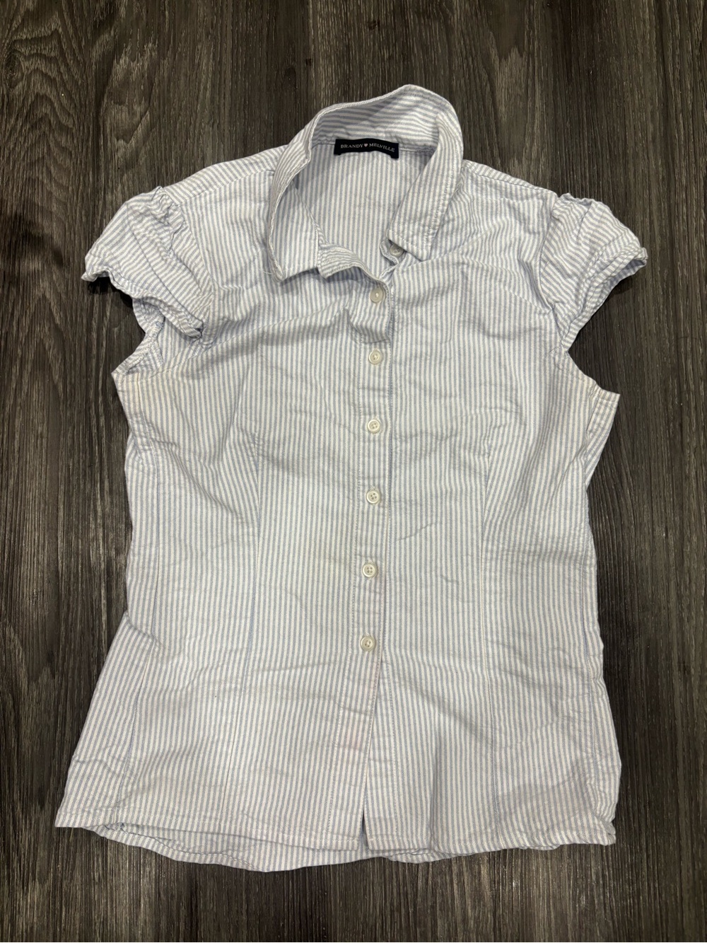 BRANDY MELVILLE short sleeved shirt